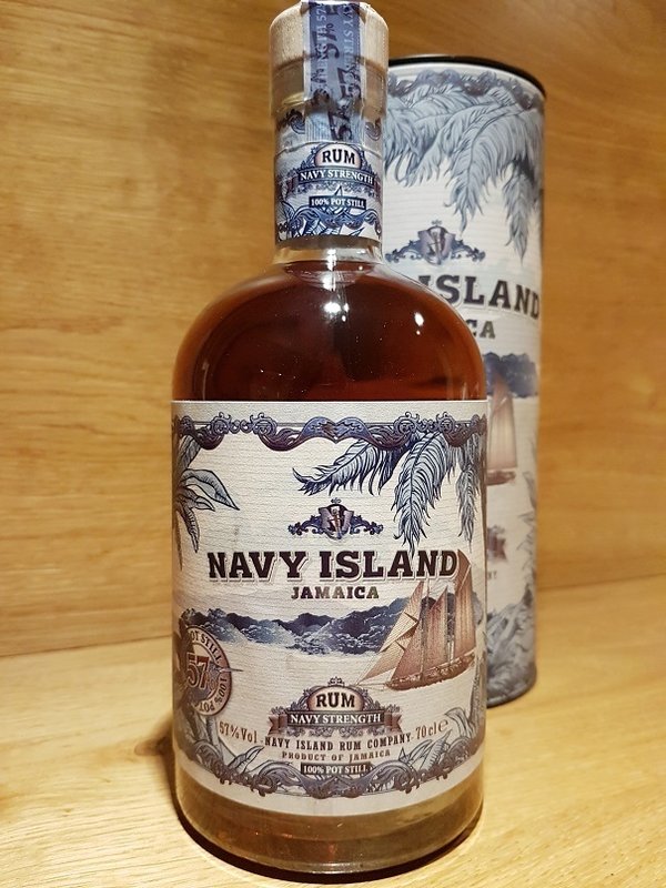 Navy Island Navy Strength - 100% Potstill Matured Jamaican Rum