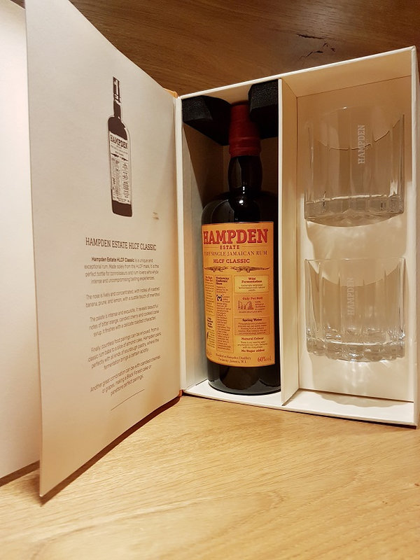 HAMPDEN HLCF Classic - Pure Single Jamaican Rum 60% in Buchformat mit 2 Gläsern
